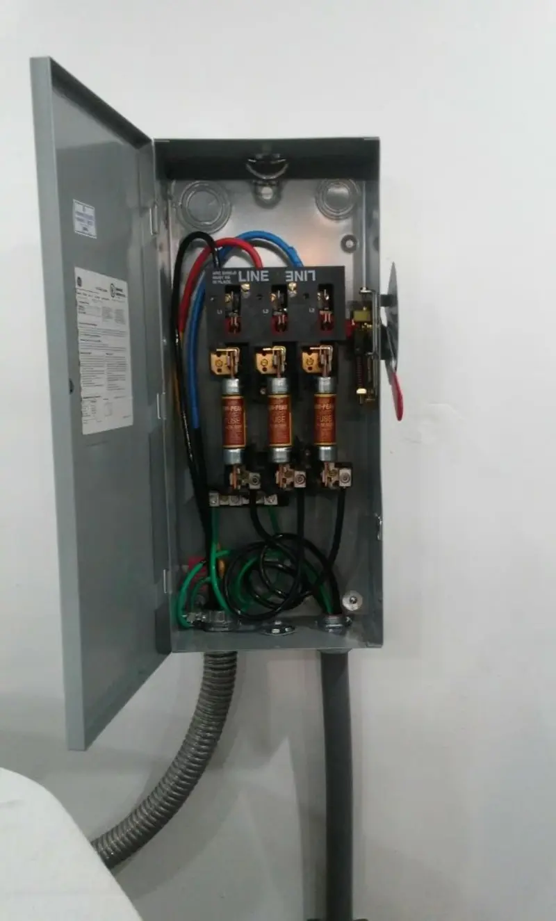Three-phase disconnect switch installed for Electrical Wiring & Rewiring in Frostproof